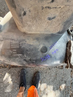 Peogeot 308 T10 2022г преден ляв подкалник 9835381080, снимка 5