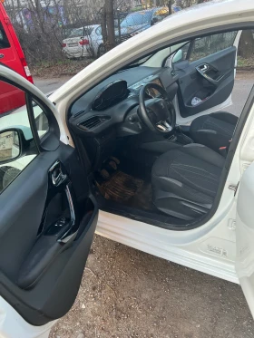 Peugeot 208, снимка 6