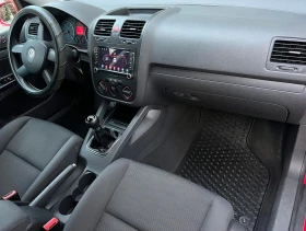 VW Golf 1.4FSI NAVI/KAMERA/KLIMATIK/UNIKAT - 5777 лв. / 2953.73 € - 35531611 14