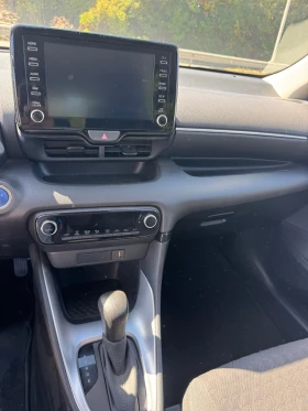 Toyota Yaris 1.5HYBRID.EXECUTIVE/DISTRONIK/KEYLESS | Mobile.bg � ����� ������ 10