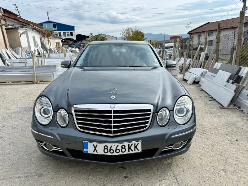 Mercedes-Benz E 280 3.0 EVO Avantgarde, снимка 2 - Автомобили и джипове - 38034405