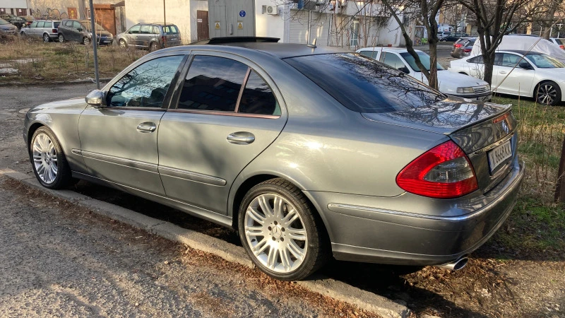 Mercedes-Benz E 280 3.0 EVO Avantgarde, снимка 12 - Автомобили и джипове - 38034405