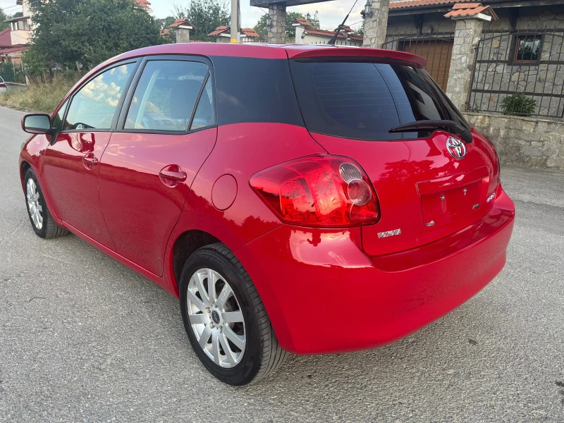 Toyota Auris 1.33 Dual-VVT-i, снимка 8 - Автомобили и джипове - 47427274