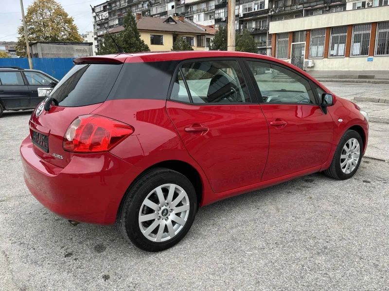 Toyota Auris 1.33 Dual-VVT-i, снимка 4 - Автомобили и джипове - 47427274