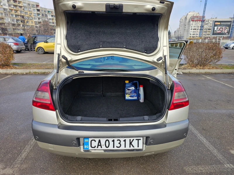 Renault Megane, снимка 5 - Автомобили и джипове - 48825085