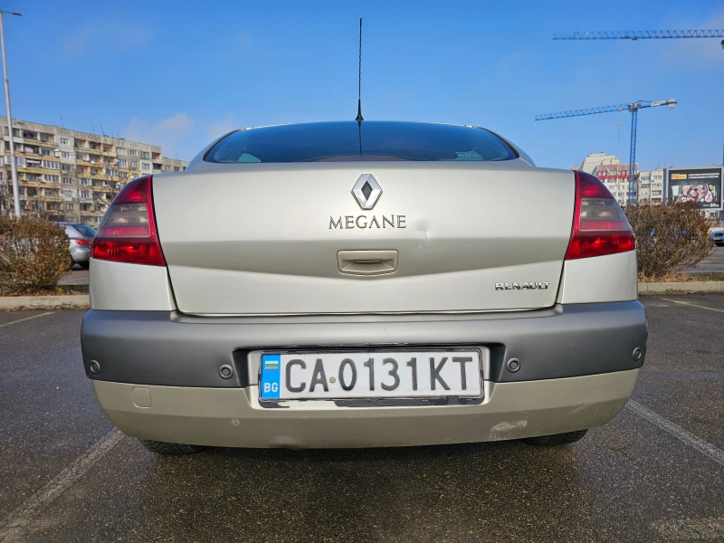 Renault Megane, снимка 8 - Автомобили и джипове - 48825085