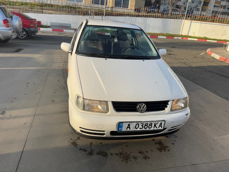 VW Polo 1.4 i, снимка 12 - Автомобили и джипове - 49240400