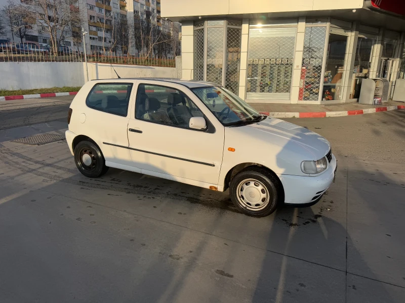 VW Polo 1.4 i, снимка 7 - Автомобили и джипове - 49240400