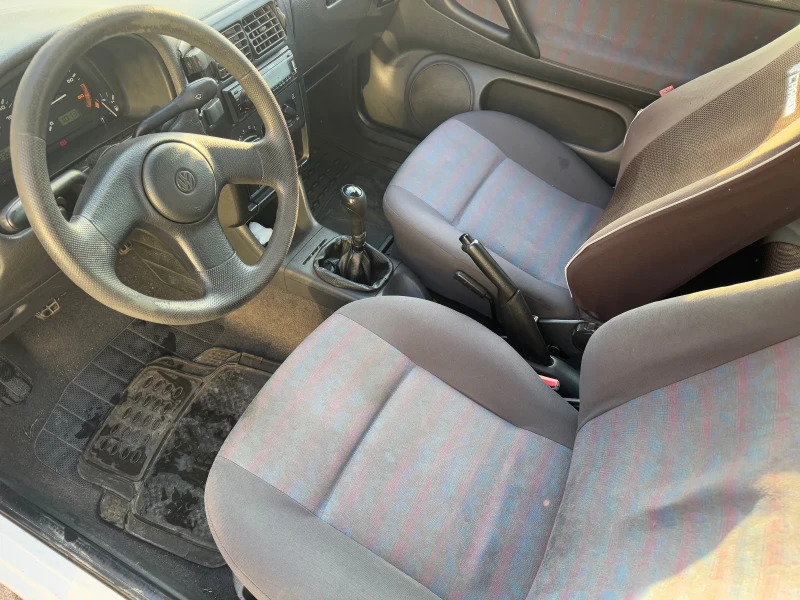 VW Polo 1.4 i, снимка 8 - Автомобили и джипове - 49240400