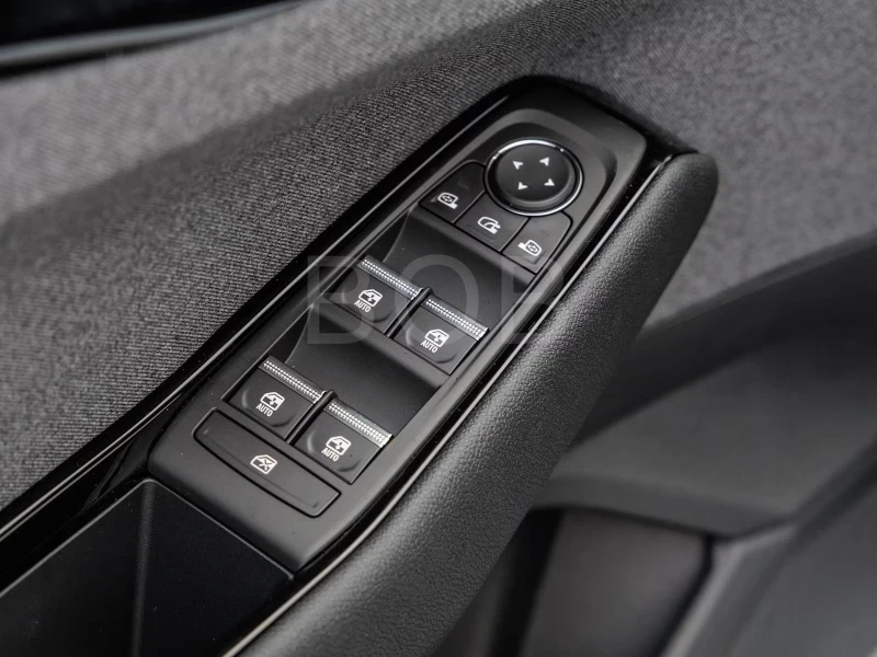 Renault Austral НОВ!M-HYBRID/160HP/EVOLUTION/NAVI/CAM/KLESS/649vpr, снимка 13 - Автомобили и джипове - 50821421