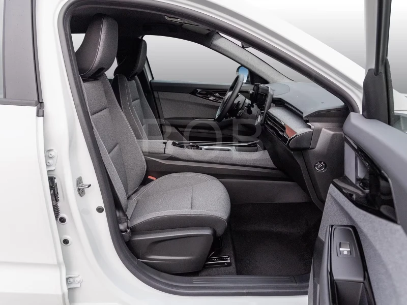 Renault Austral НОВ!M-HYBRID/160HP/EVOLUTION/NAVI/CAM/KLESS/649vpr, снимка 9 - Автомобили и джипове - 50821421