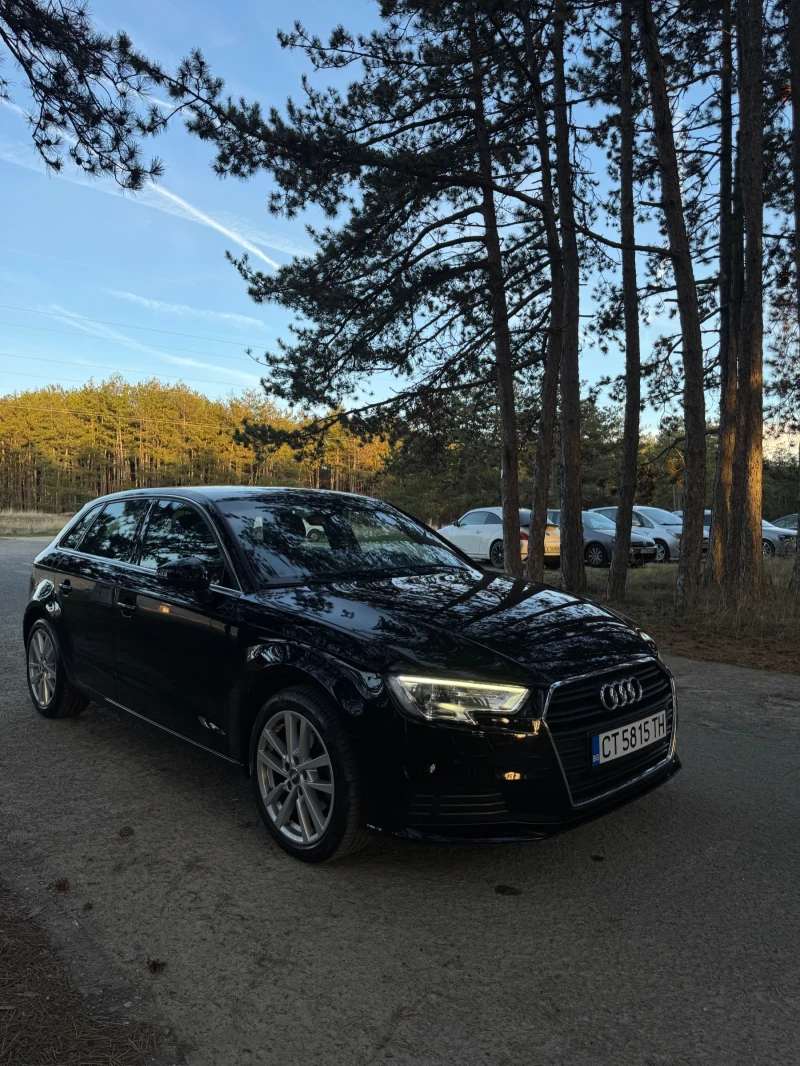Audi A3 1.6TDI facelift Sportback - Пълна Сервизна История, снимка 2 - Автомобили и джипове - 52248742