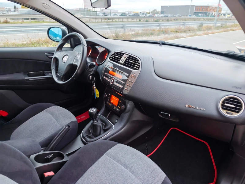 Fiat Bravo 1.9 jtd 112ks, снимка 9 - Автомобили и джипове - 52350273