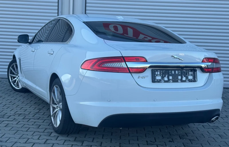 Jaguar Xf 2.2d 190ps, кожа, нави, мулти, лед, ксенон, евро5, снимка 6 - Автомобили и джипове - 52425116