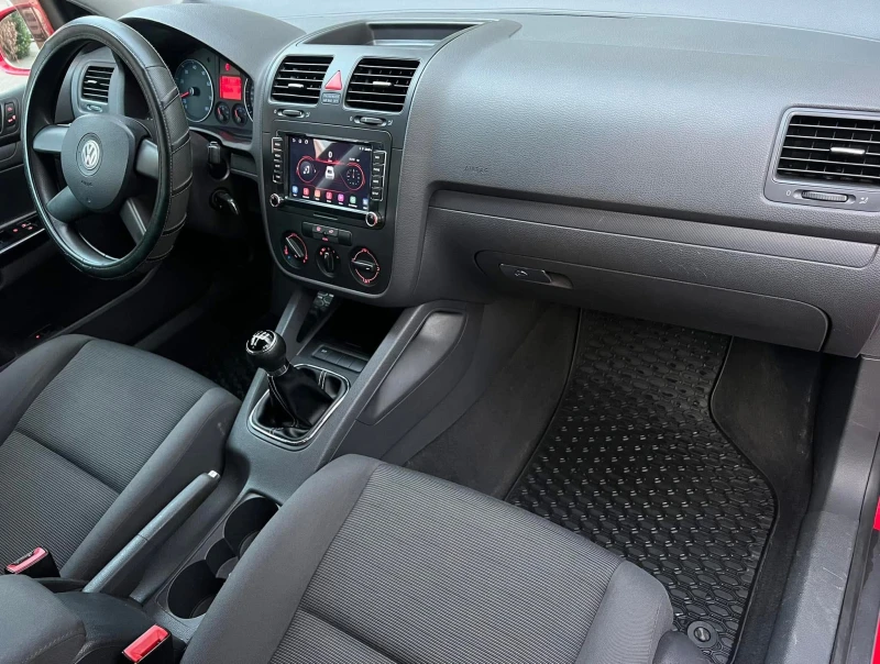 VW Golf 1.4FSI NAVI/KAMERA/KLIMATIK/UNIKAT, снимка 14 - Автомобили и джипове - 52581099