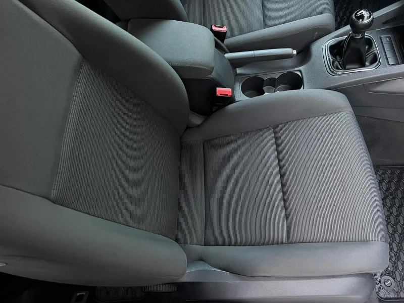 VW Golf 1.4FSI NAVI/KAMERA/KLIMATIK/UNIKAT, снимка 15 - Автомобили и джипове - 52581099