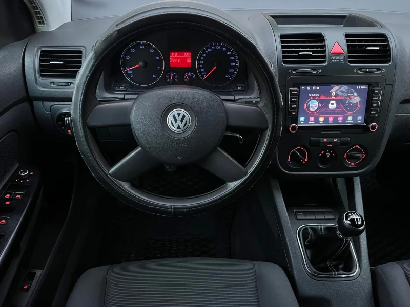 VW Golf 1.4FSI NAVI/KAMERA/KLIMATIK/UNIKAT, снимка 16 - Автомобили и джипове - 52581099