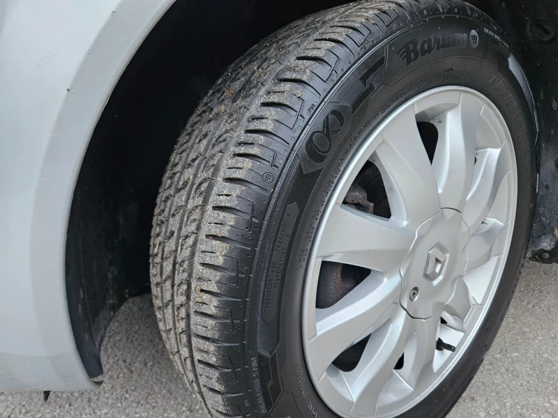 Renault Scenic 1.6, 113к.с., евро 4, Перфектен!, снимка 15 - Автомобили и джипове - 52666625