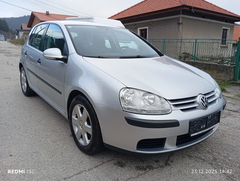 VW Golf 1.4i 90 к.с., снимка 8 - Автомобили и джипове - 52884840