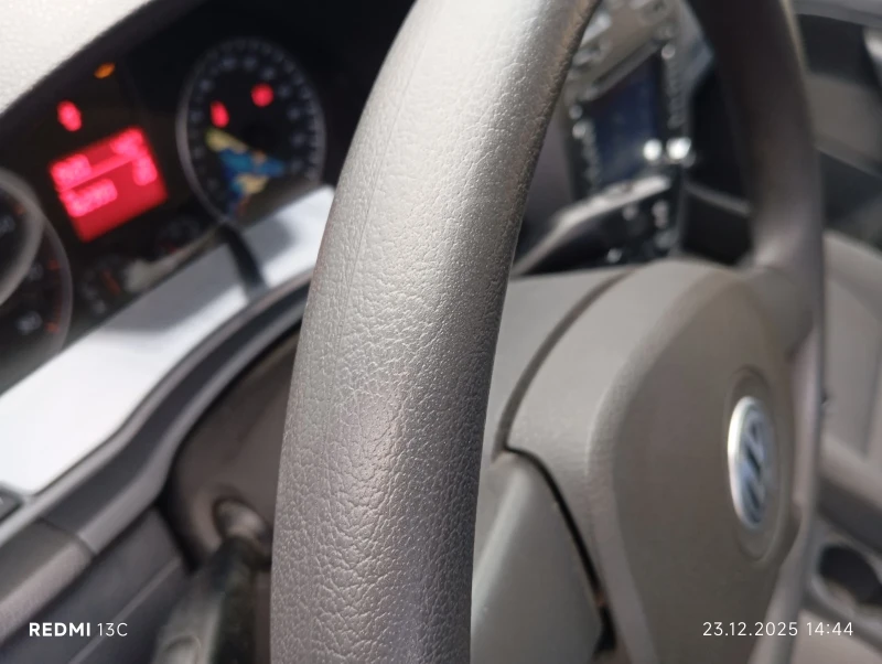 VW Golf 1.4i 90 к.с., снимка 15 - Автомобили и джипове - 52884840