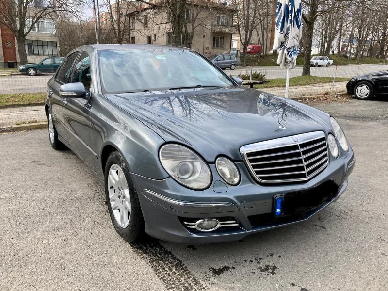 Mercedes-Benz E 280 3.0 EVO Avantgarde, снимка 6 - Автомобили и джипове - 38034405