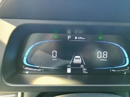 Hyundai Elantra ESSENTIAL  - изображение 9