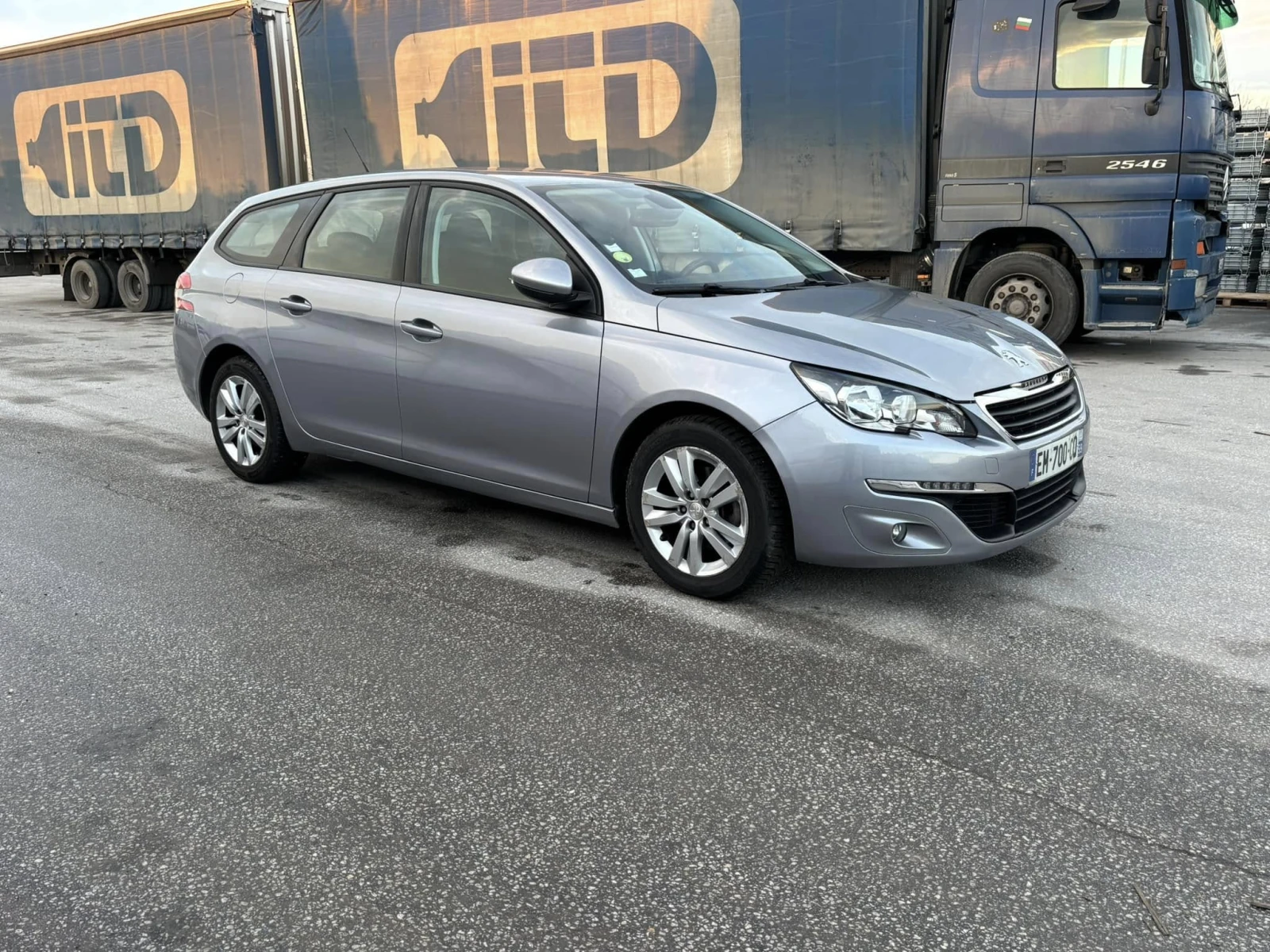 Peugeot 308 1.6hdi--120к.с - изображение 2