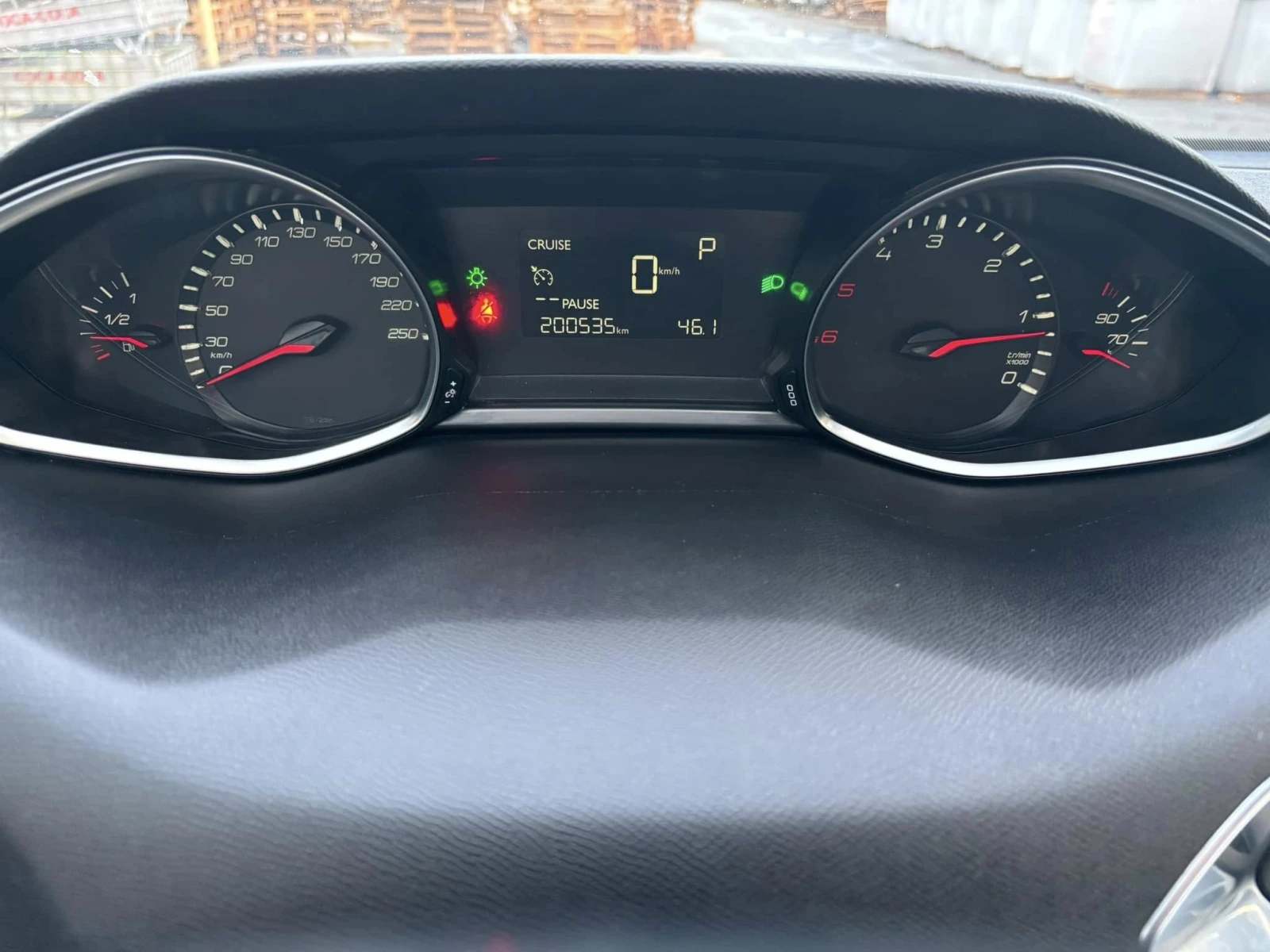 Peugeot 308 1.6hdi--120к.с - изображение 10