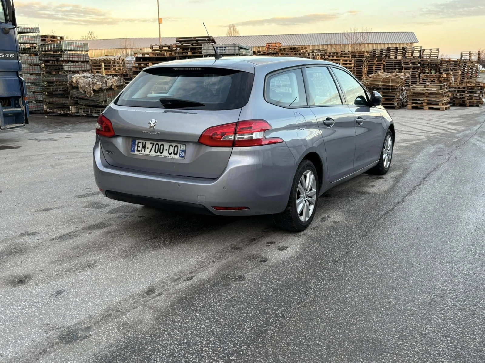 Peugeot 308 1.6hdi--120к.с - изображение 7