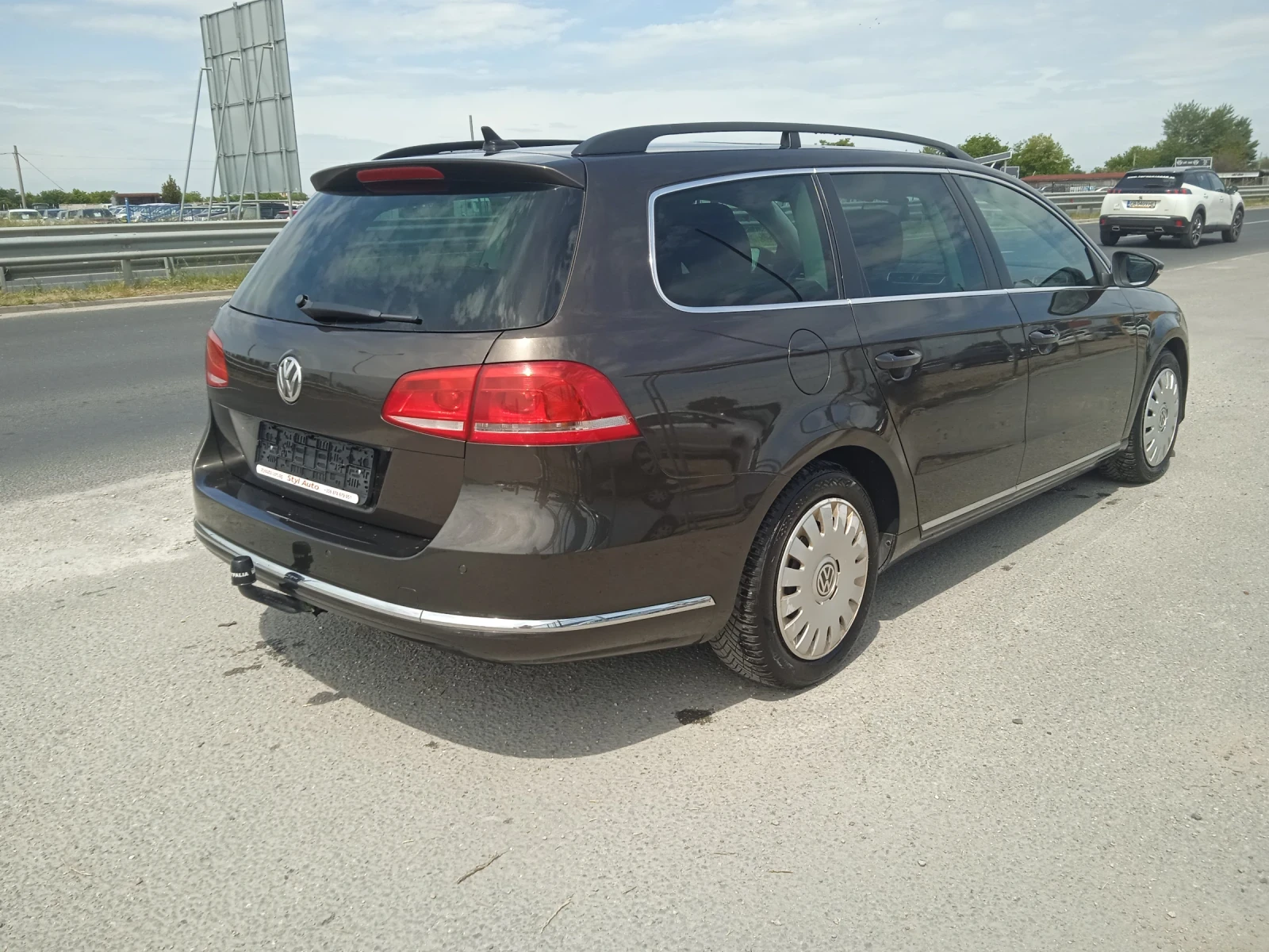 VW Passat 2.0 TDI sportline - изображение 4