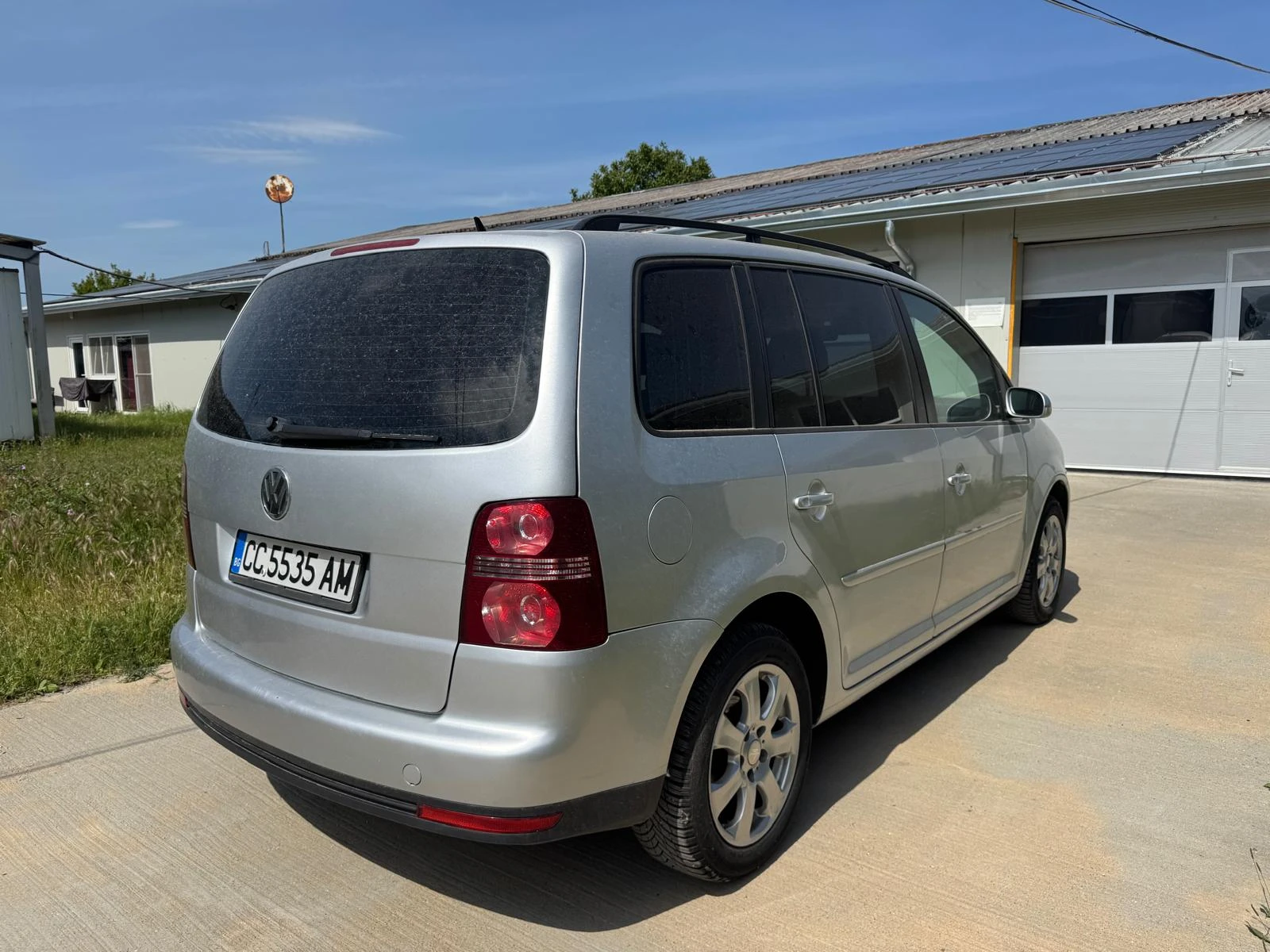 VW Touran  - изображение 4