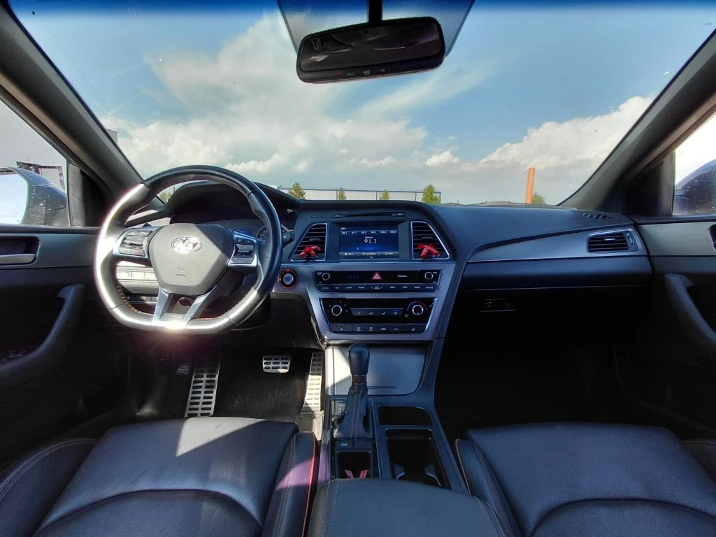 Hyundai Sonata 2.0 - изображение 8