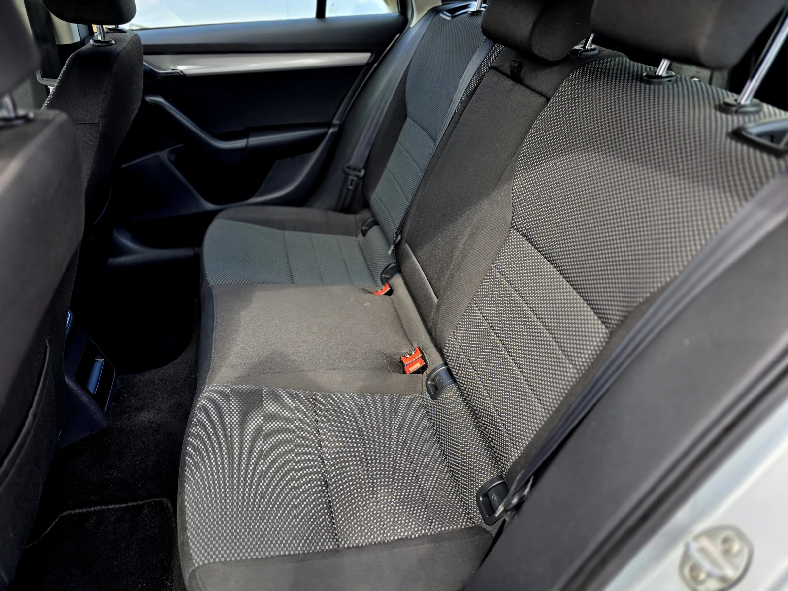 Skoda Octavia ������� ��������/��� ���������* 1.8/180hp/EURO 6 | Mobile.bg � ����������� 13