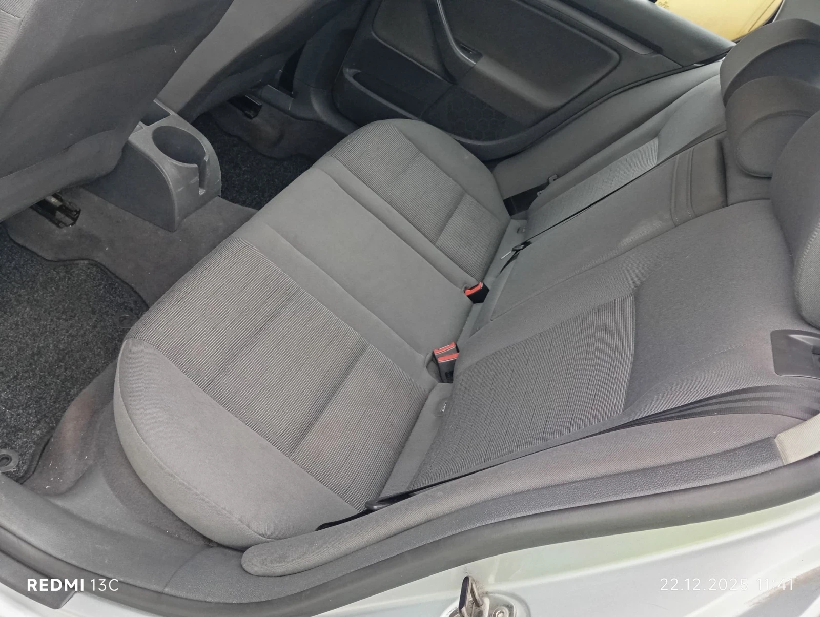 VW Golf 1.4i 90 �.�. | Mobile.bg � ����������� 13