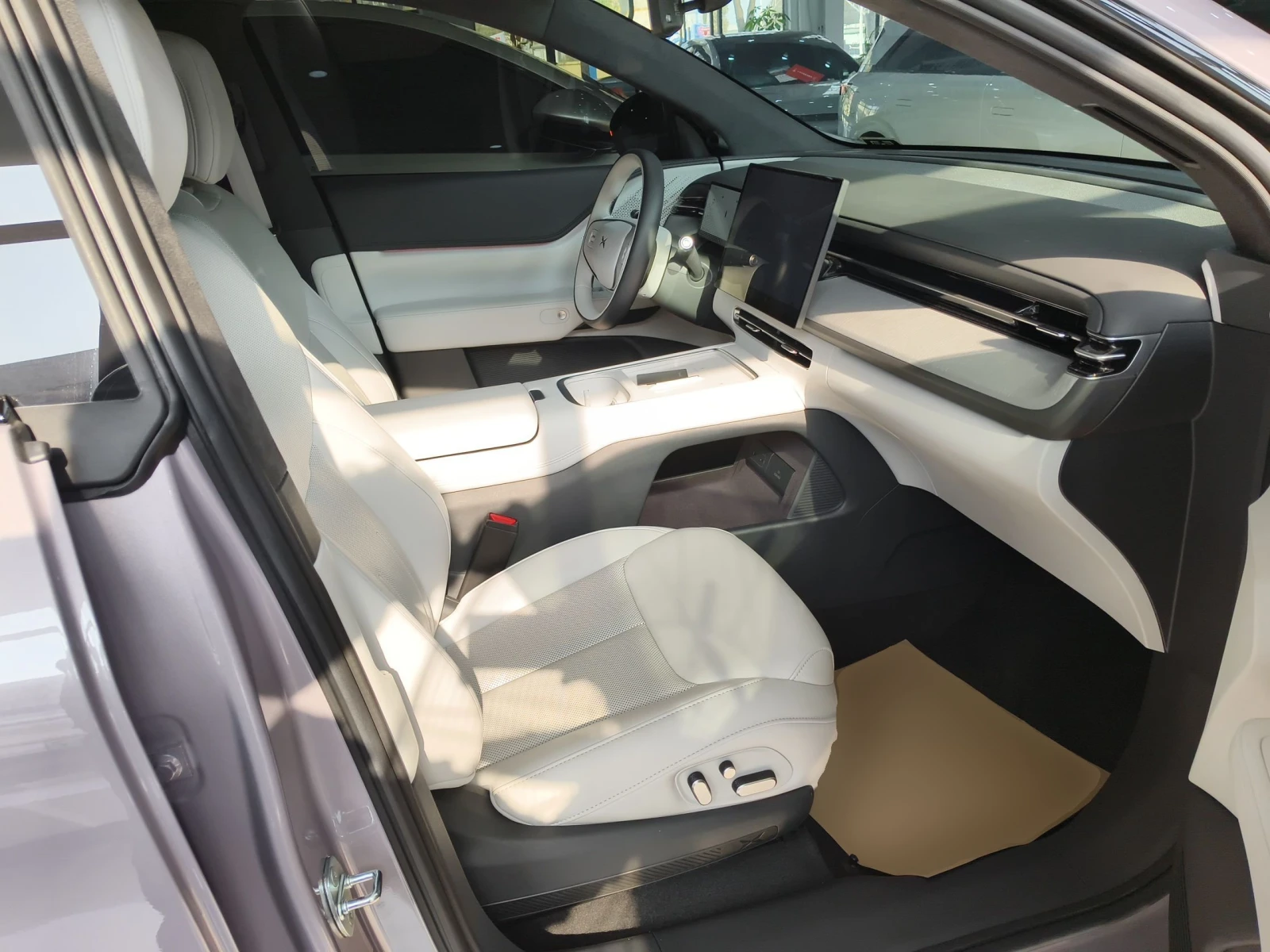 Xpeng G6 G6 Long-Range Max Flagship Edition | Mobile.bg � ����������� 11