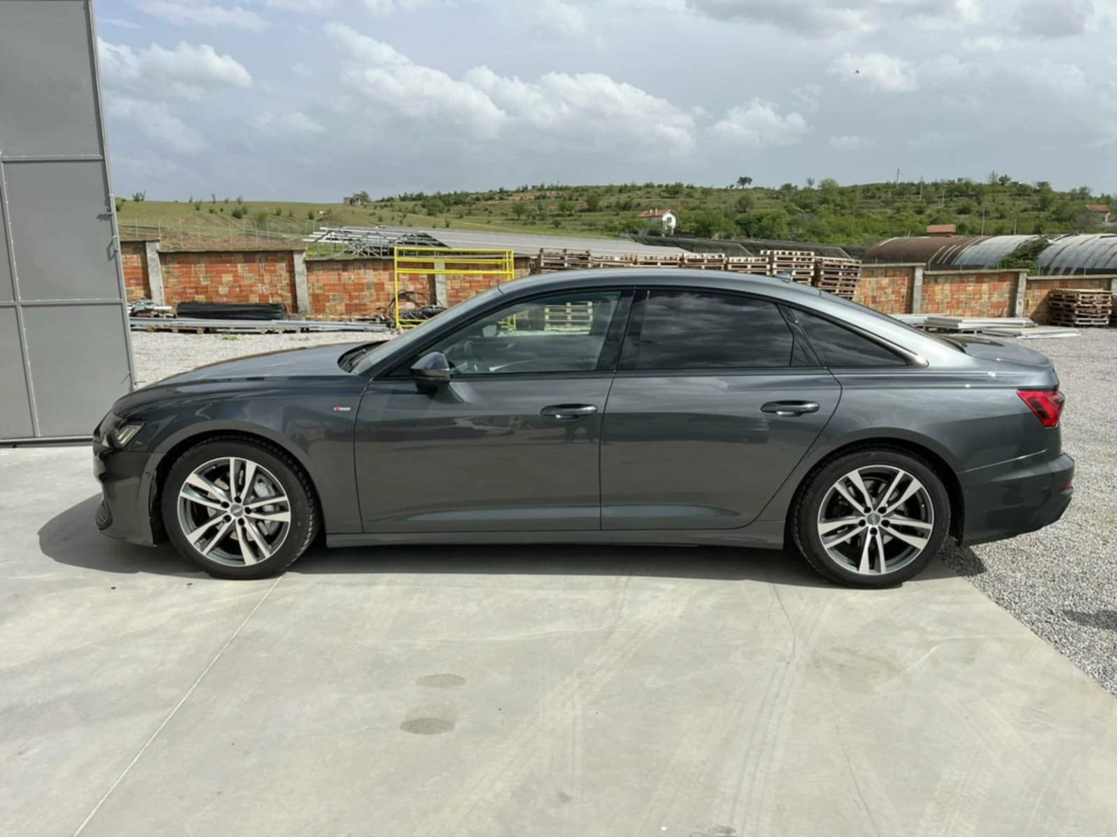 Audi A6 45 TDI  Hybrid - изображение 2