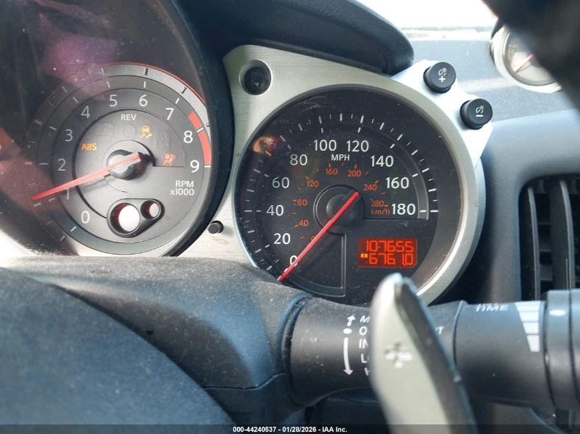 Nissan 370Z 3.7L V-6 DOHC, VVT, 332HP Rear Wheel Drive | Mobile.bg � ����������� 12