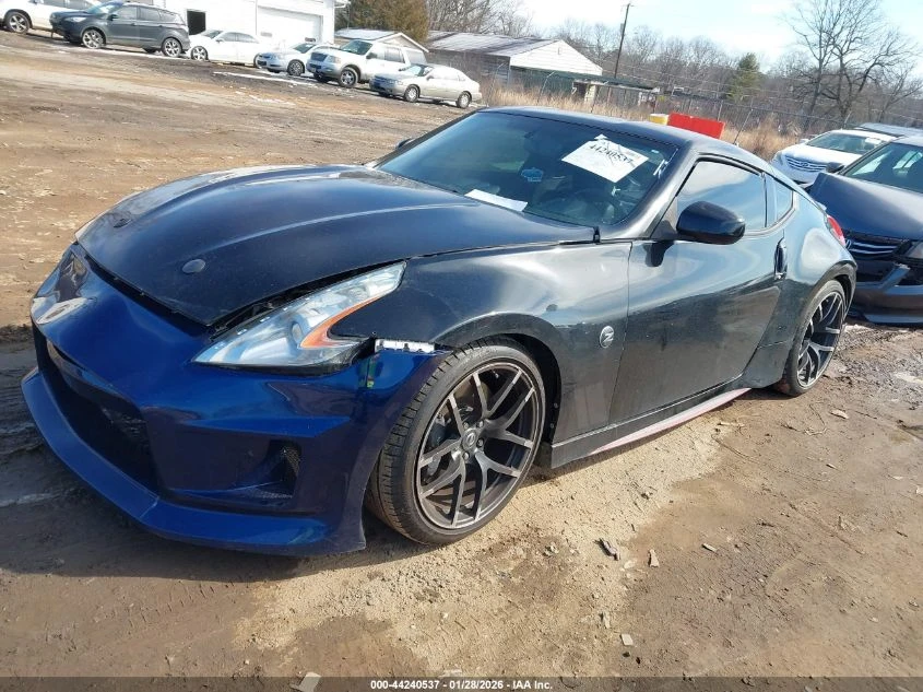 Nissan 370Z 3.7L V-6 DOHC, VVT, 332HP Rear Wheel Drive - изображение 2