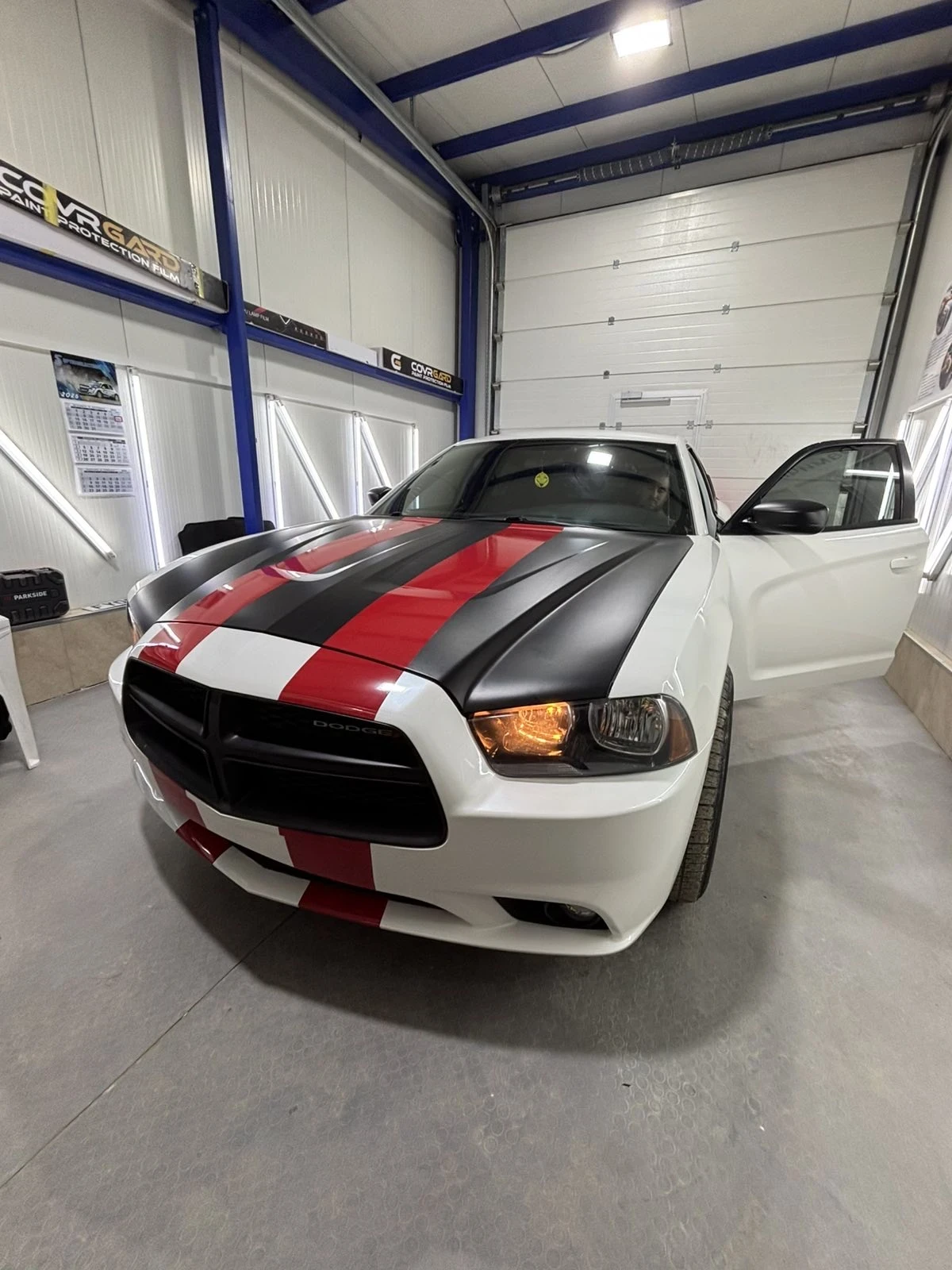 Dodge Charger 3, 6 / 296, снимка 3 - Автомобили и джипове - 53743979