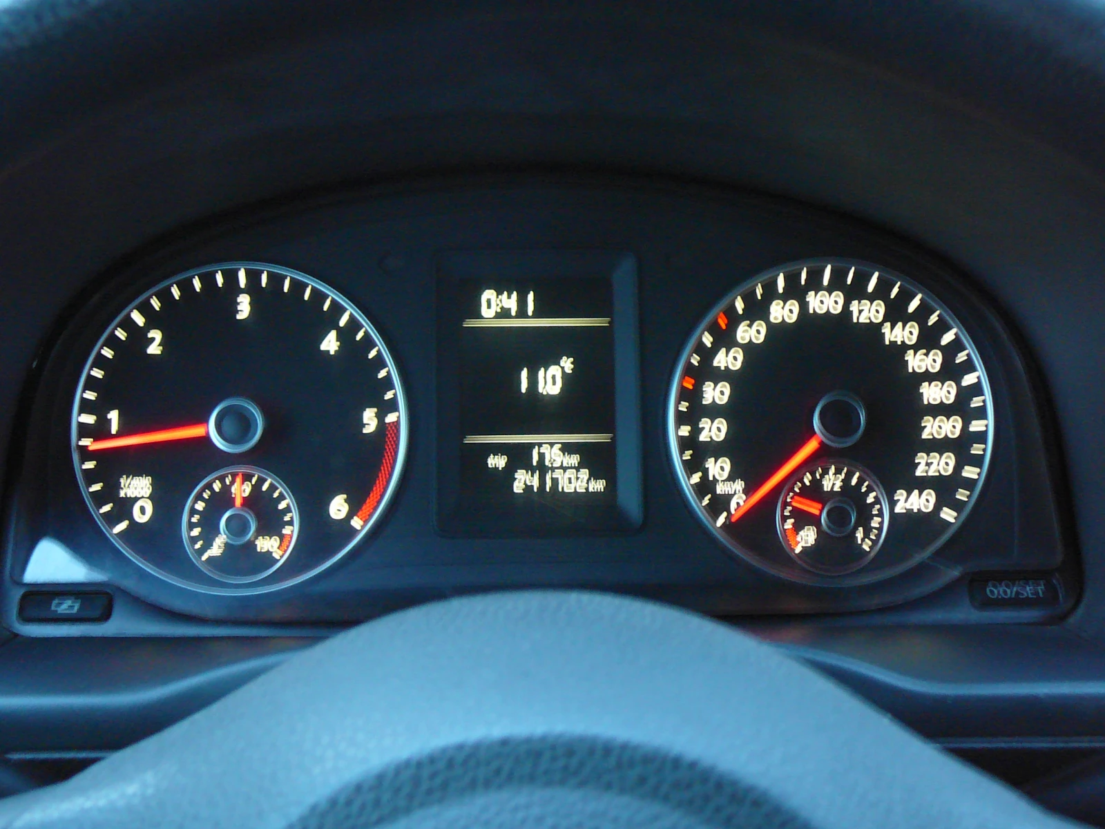 VW Caddy MAXI, снимка 11 - Автомобили и джипове - 53851172