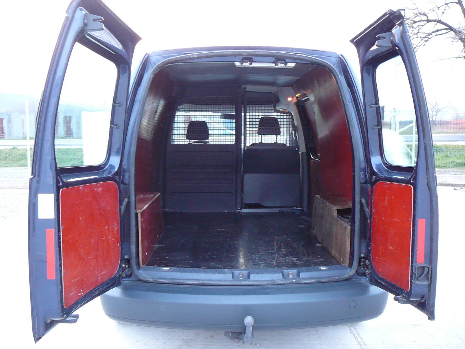 VW Caddy MAXI, снимка 8 - Автомобили и джипове - 53851172