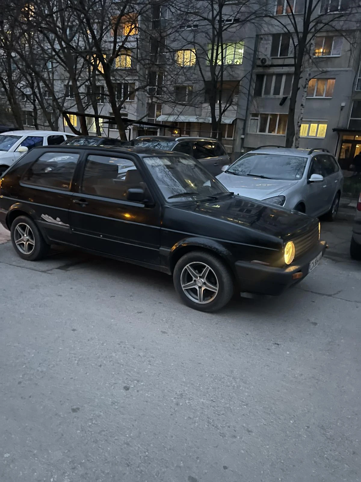 VW Golf, снимка 2 - Автомобили и джипове - 54046539