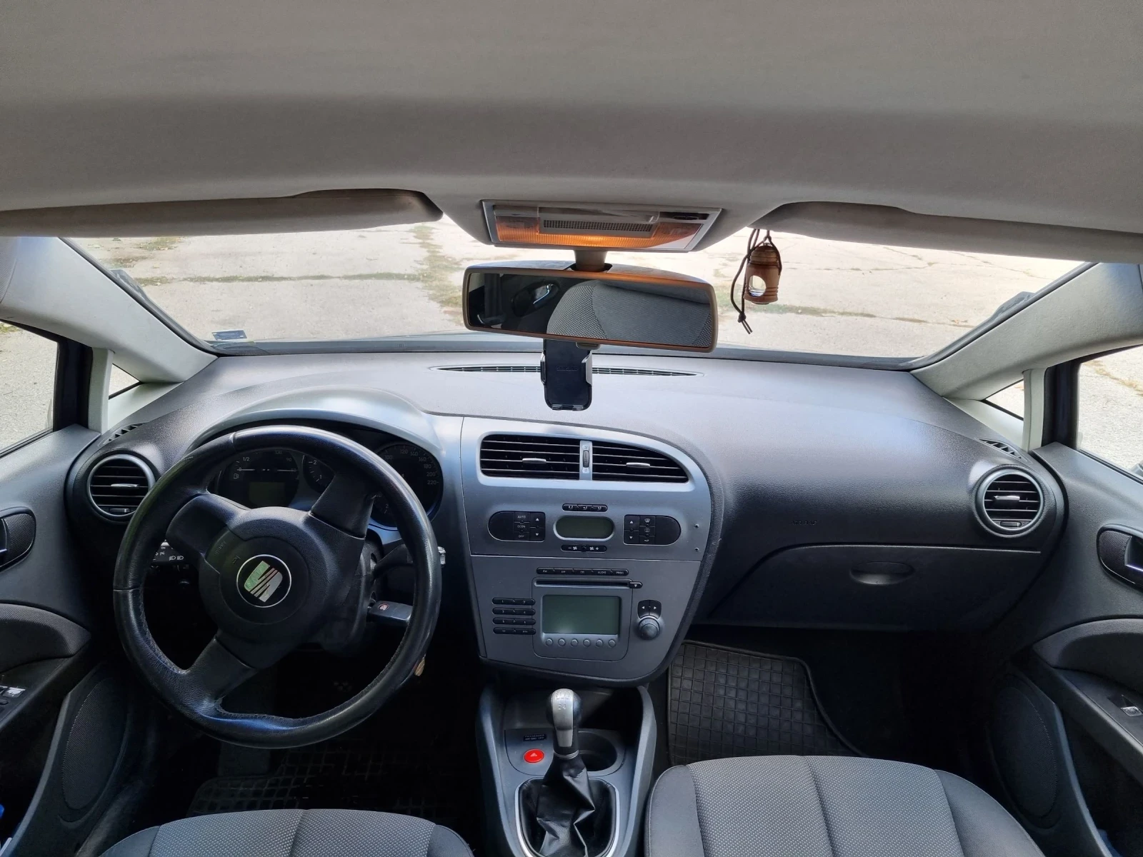 Seat Leon, снимка 7 - Автомобили и джипове - 54206851