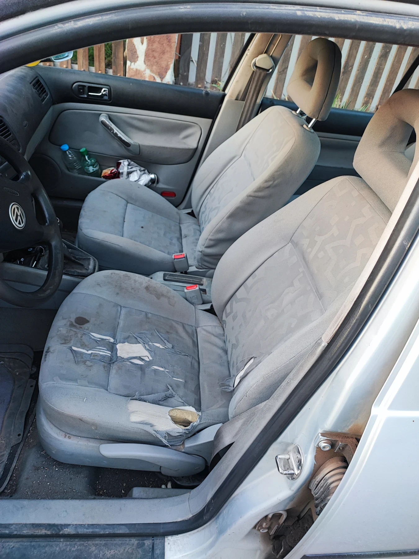 VW Bora, снимка 6 - Автомобили и джипове - 54661154