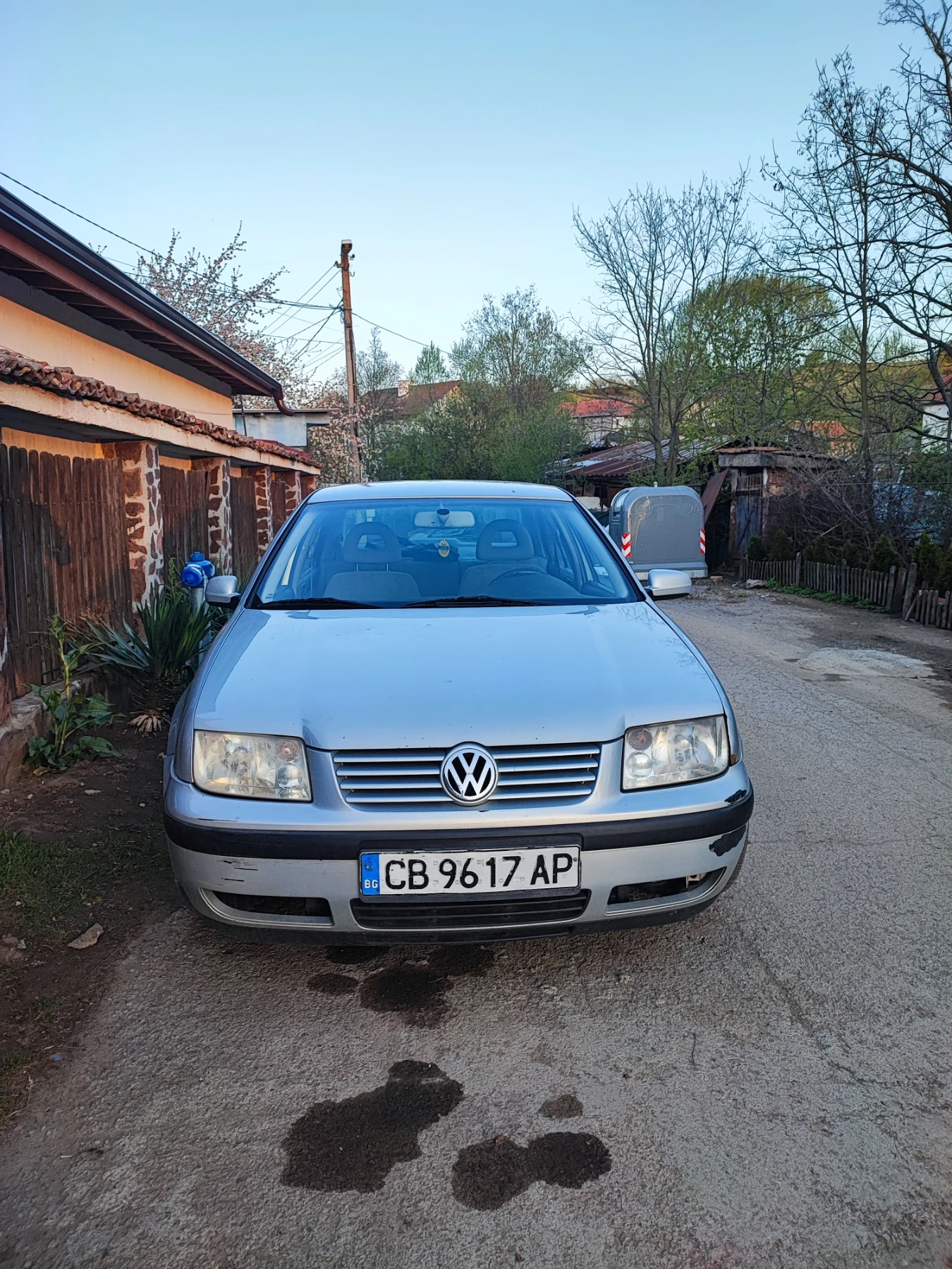 VW Bora, снимка 8 - Автомобили и джипове - 54661154