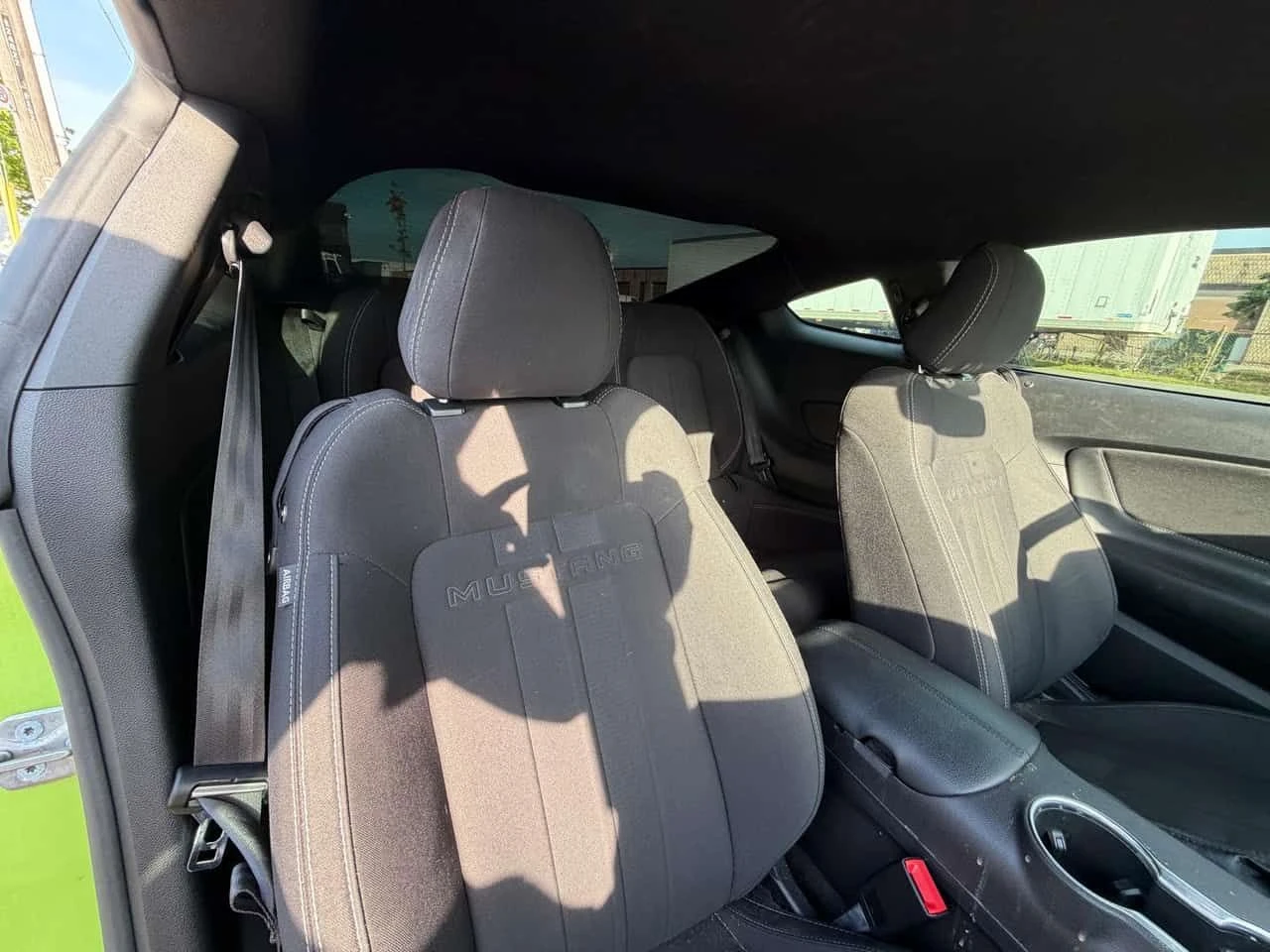 Ford Mustang * GT * CARFAX * БЕЗ ПЪРВОНАЧАЛНА ВНОСКА, снимка 12 - Автомобили и джипове - 54687571