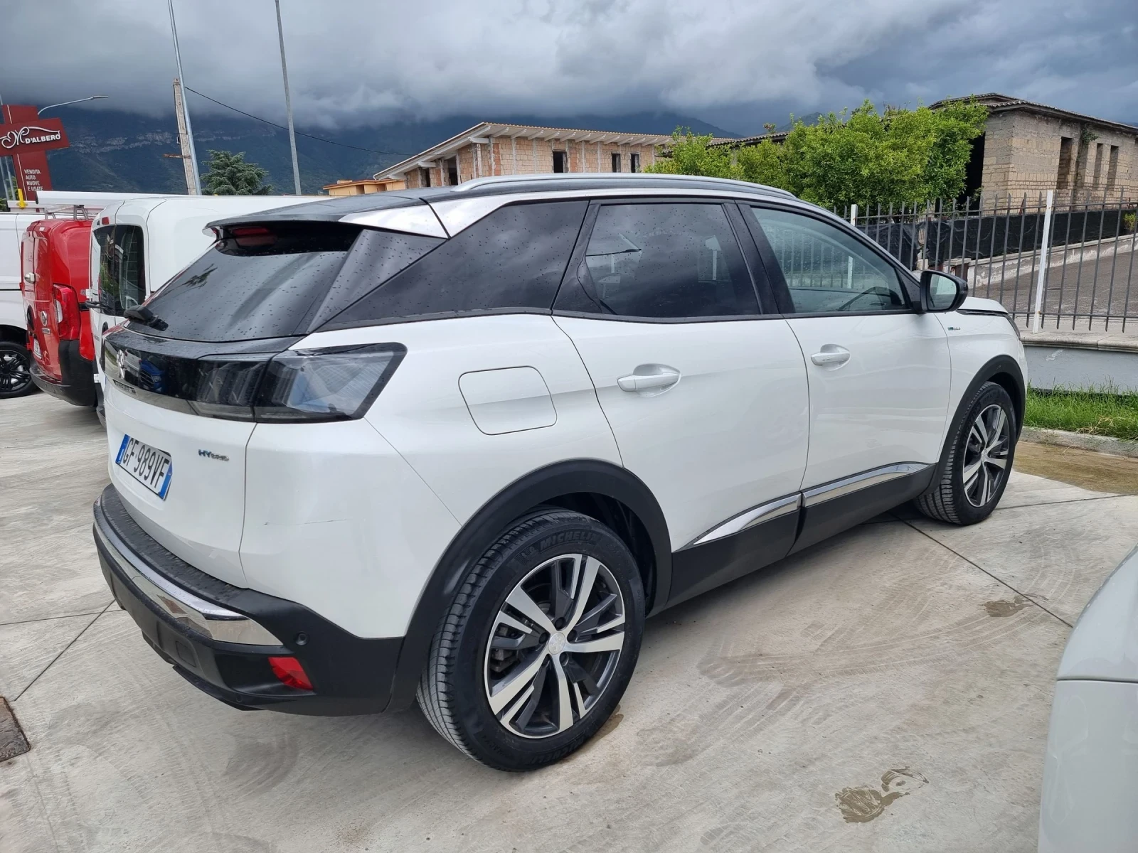 Peugeot 3008 3008 benzin/elektro, снимка 3 - Автомобили и джипове - 54713343