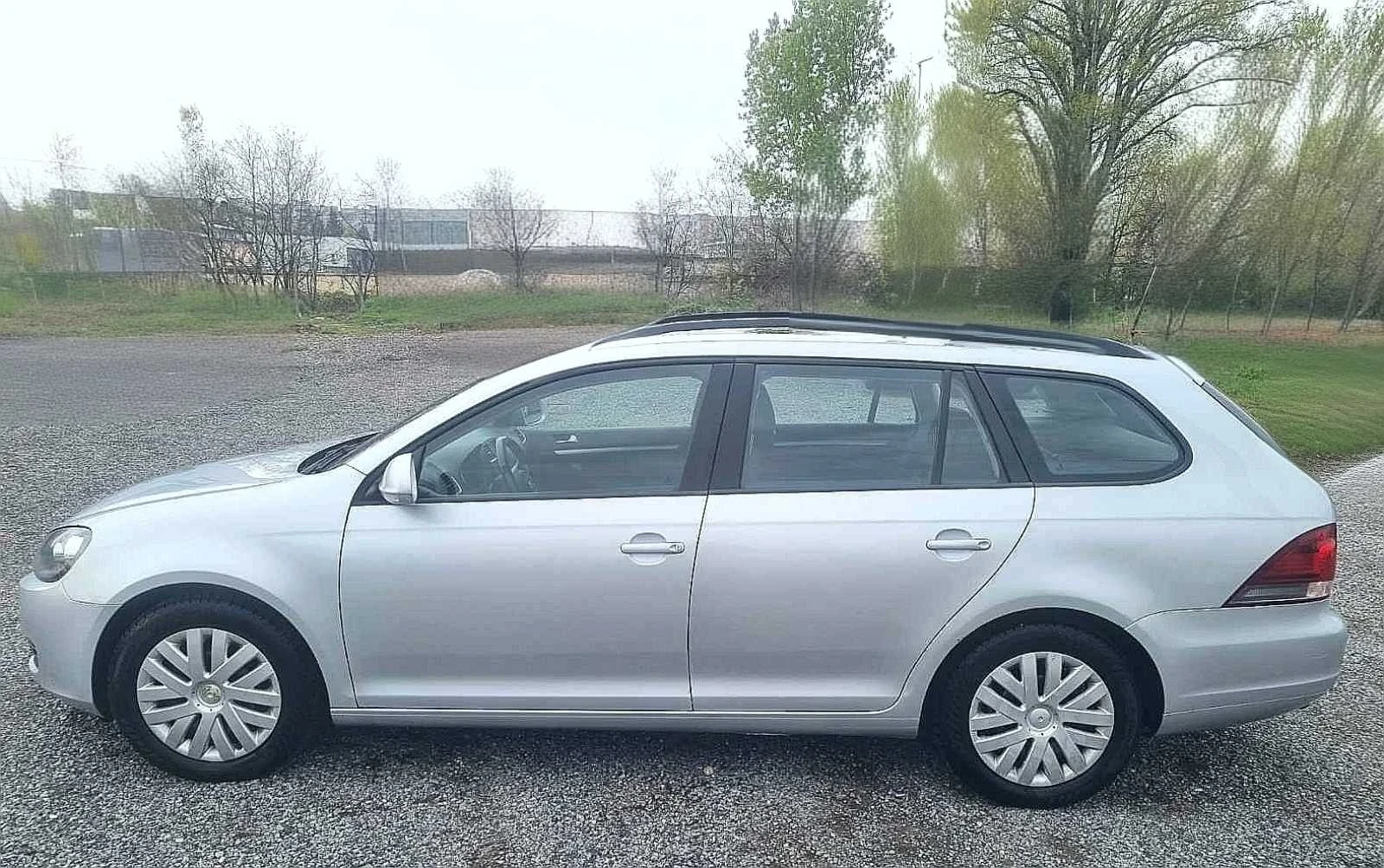 VW Golf Variant Golf 6 1, 6 TDI, снимка 2 - Автомобили и джипове - 54874935