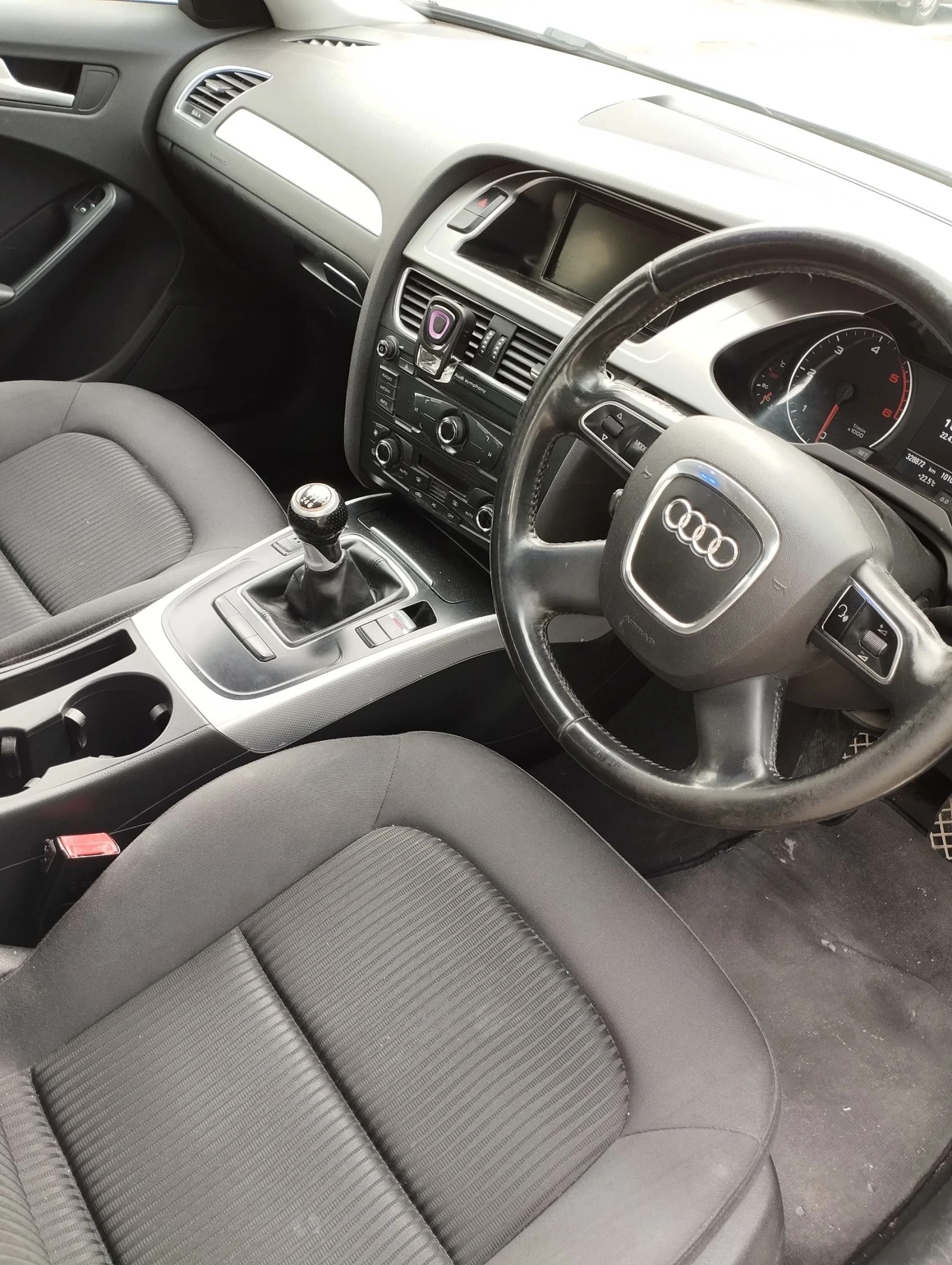 Audi A4, снимка 5 - Автомобили и джипове - 55206124