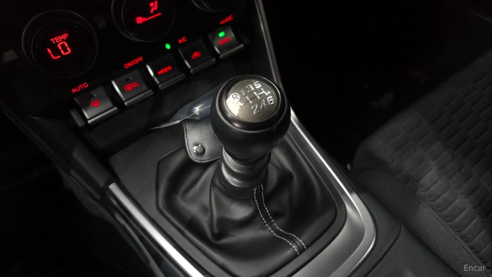 Toyota GR86 * Manual* KEYLESS* Camera* ПОДГРЕВ* , снимка 8 - Автомобили и джипове - 55570960